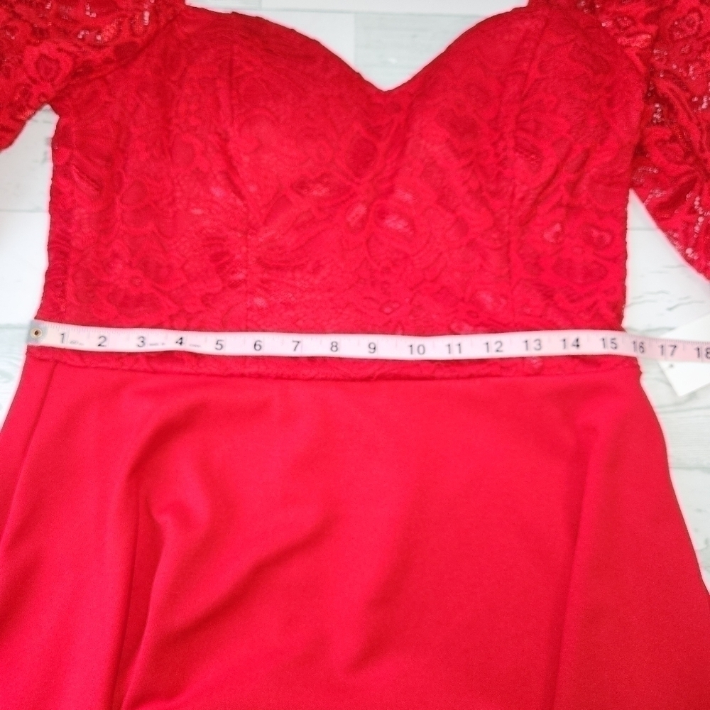 B. Darlin NWT Fit & Flare Lace Dress Size 15/16 Juniors Red - Picture 6 of 11